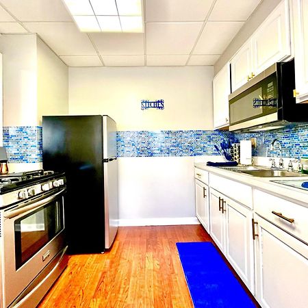 The Sapphire Haven - Your Old Brooklyn Oasis Awaits Families, Couples, Business Travelers Near Downtown With Parking, 300 Mb Wifi & Self Check-In Cleveland Exterior foto