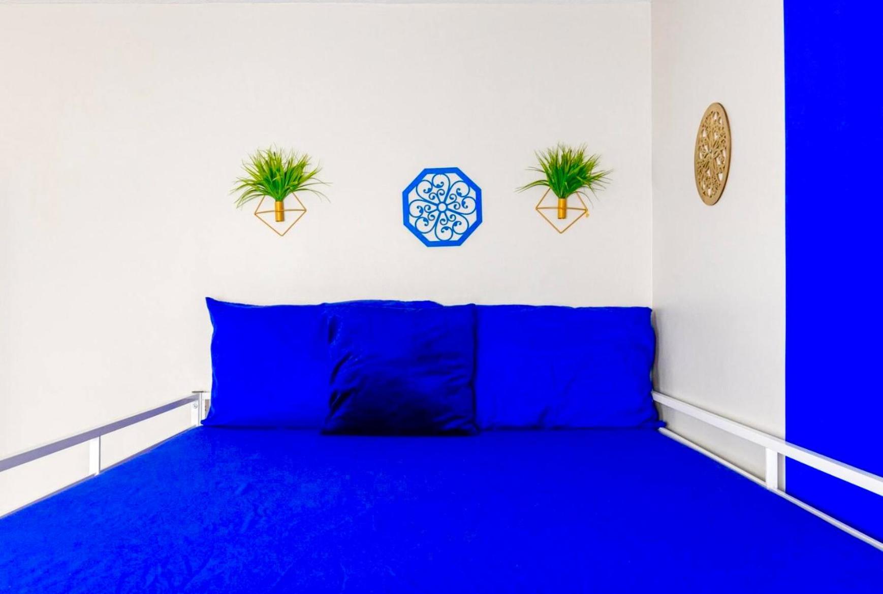 The Sapphire Haven - Your Old Brooklyn Oasis Awaits Families, Couples, Business Travelers Near Downtown With Parking, 300 Mb Wifi & Self Check-In Cleveland Exterior foto